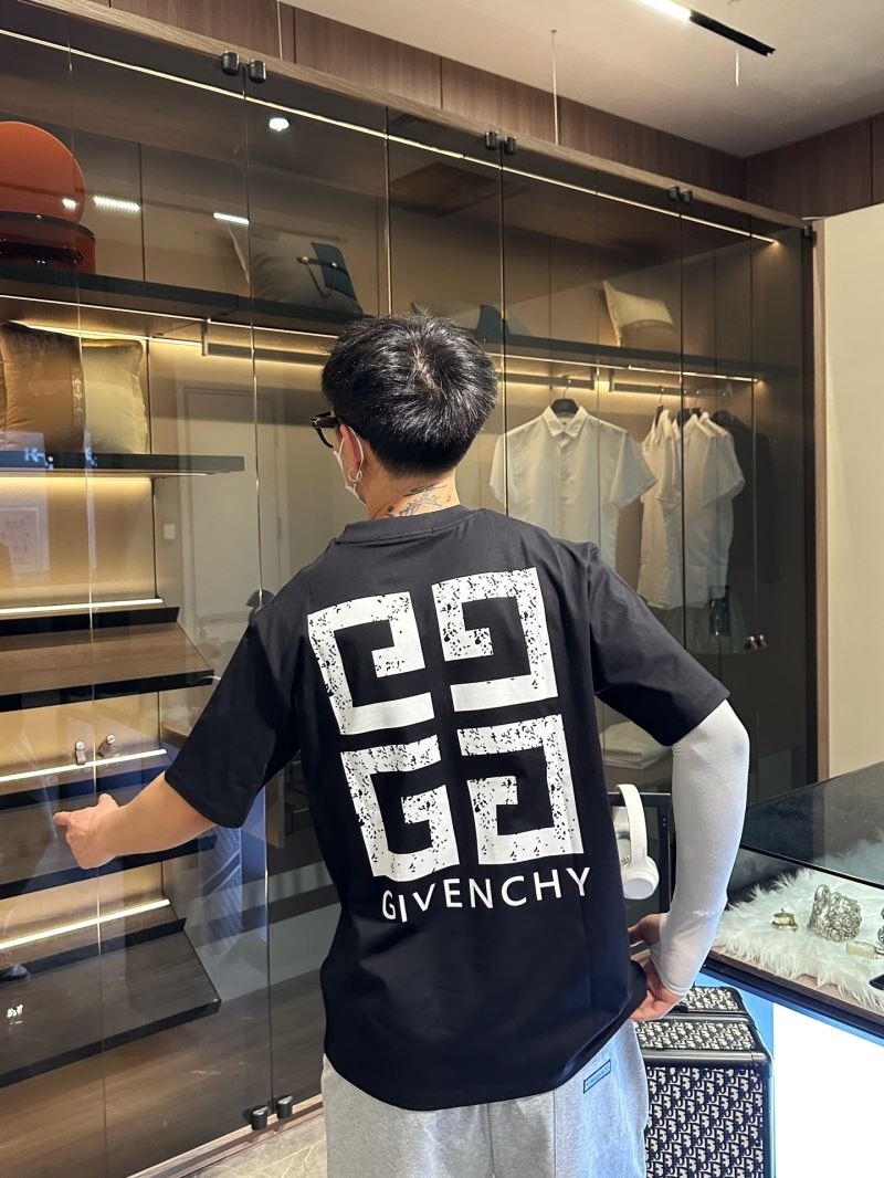 Givenchy T-Shirts